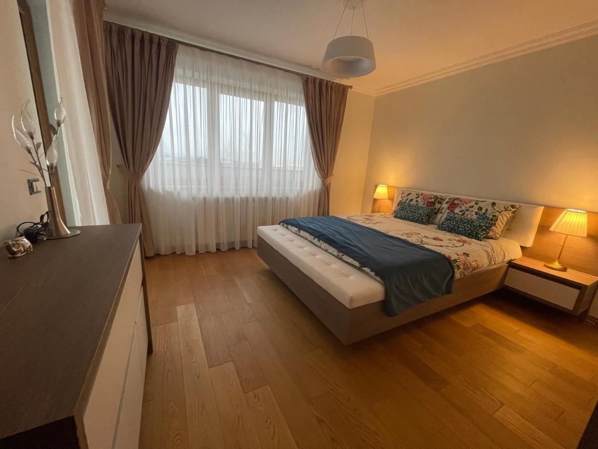 Villa Sunny House Suceava Esterno foto