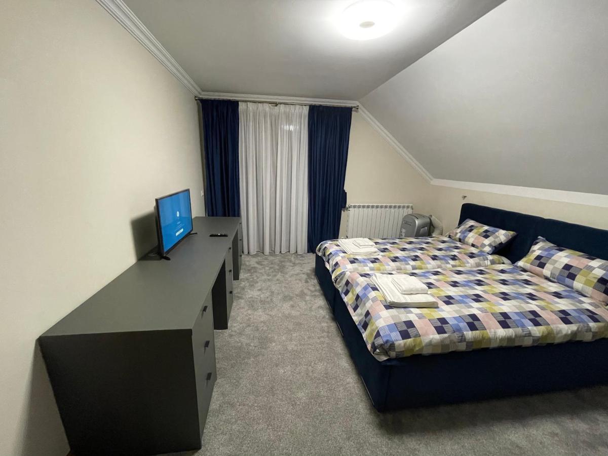 Villa Sunny House Suceava Esterno foto